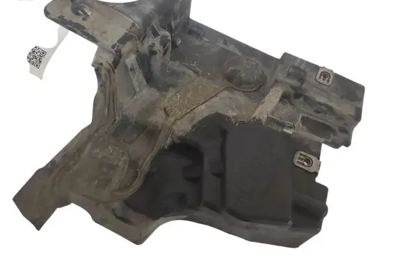 Peugeot 3008 I Other engine bay part 9807276280