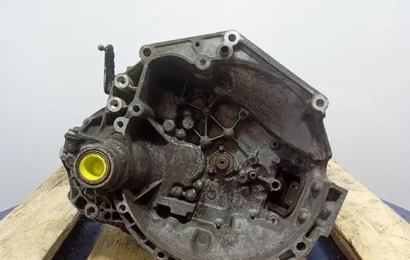 Peugeot Bipper Manual 6 speed gearbox 20CQ68
