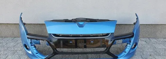 Renault Megane III Front bumper