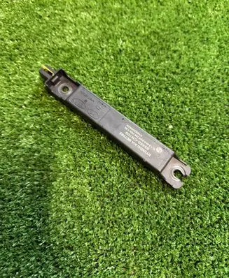 Hyundai Ioniq 5 Keyless system antenna 95460CN100 2105206920 X13464002