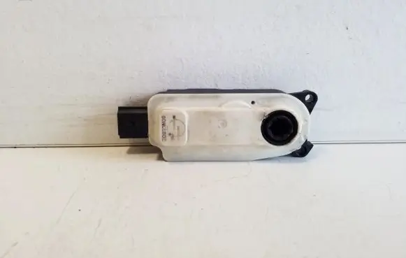 Ford Kuga III Radiator active air flap actuator 5877R1013 LX6B8476BC