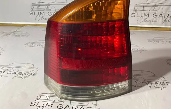 Opel Vectra C Rear/tail lights 13130642