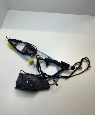 BMW 2 F44 Front door lock 795614405 HT5122 17756710PL