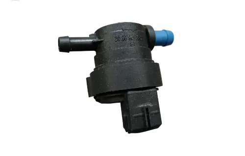 Mercedes-Benz SLK R171 Fuel pressure regulator 0004769632 A0004769632