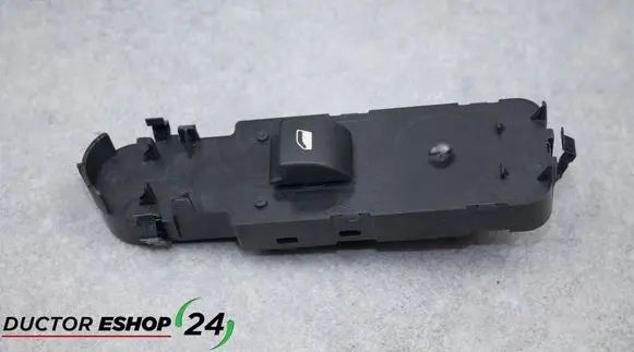 Peugeot 508 Electric window control switch 96661102XT