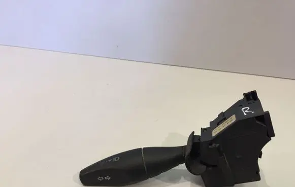 Ford Focus Indicator stalk 98AG13335AE