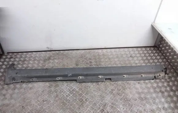 Volvo XC70 Sill 8620138