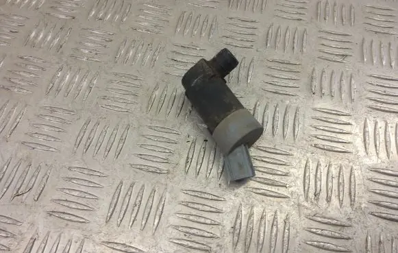 Jaguar XF X250 Headlight washer pump 