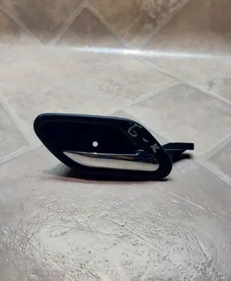 BMW 5 E39 Rear door interior handle 8226050