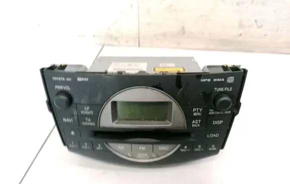 Toyota RAV 4 (XA30) Radio/CD/DVD/GPS head unit 8612042220 86120-42220