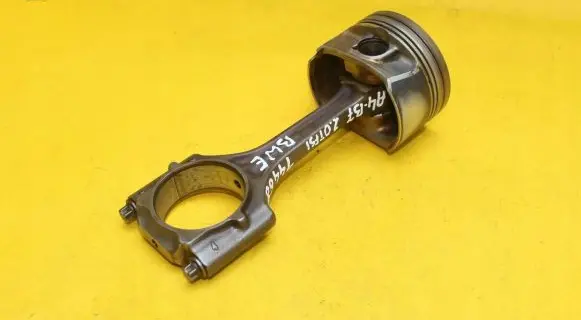 Audi A4 S4 B7 8E 8H Piston with connecting rod