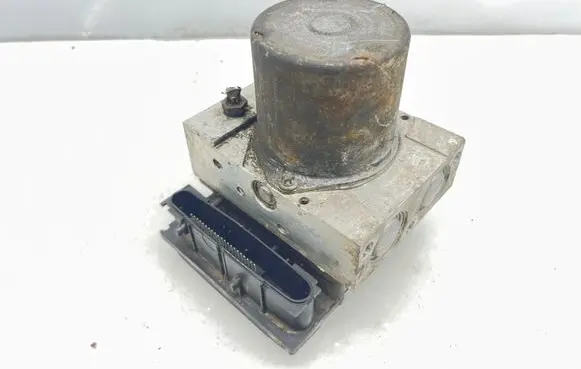 Mercedes-Benz Vito Viano W639 ABS Pump A0014468989