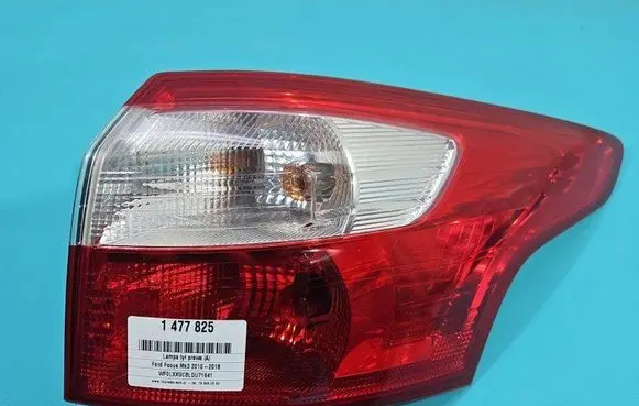 Rear/tail lights