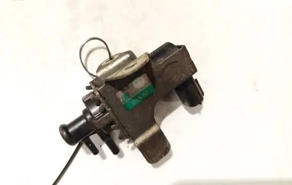 Toyota Avensis T250 Turbo solenoid valve 1397000870 39700-0870