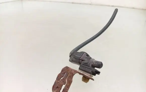 Toyota Auris 150 Outside/exterior temperature sensor 0775005191