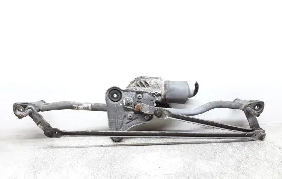 Volvo V70 Front wiper linkage and motor 30796358 3397020958 1397220585