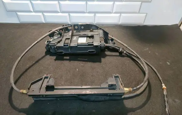 Renault Scenic II - Grand scenic II Rear brake EMF control unit/module 06069940840 8200522625 051890549