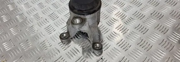 Nissan Murano Z51 Engine mount vacuum valve 