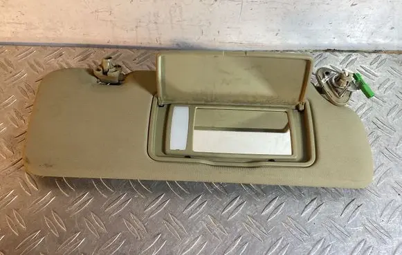 Honda CR-V Sun visor
