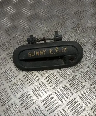 Nissan Sunny Front door exterior handle