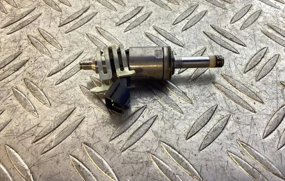 Lexus GS 250 350 300H 450H Fuel injector 2325031120