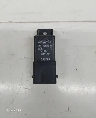 Ford Focus Glow plug pre-heat relay 3M5T12A343AA 25705 51252003