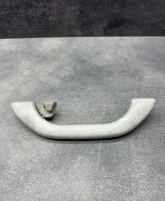 Audi A4 S4 B5 8D Rear interior roof grab handle 8D0857607A