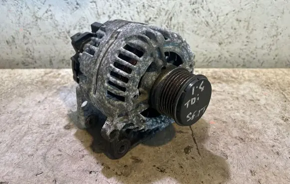 Skoda Fabia Mk1 (6Y) Generator/alternator 045903023 0OMA145 0124325022