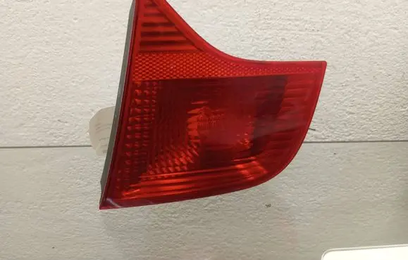 Audi A4 S4 B7 8E 8H Tailgate rear/tail lights 8E5945094A