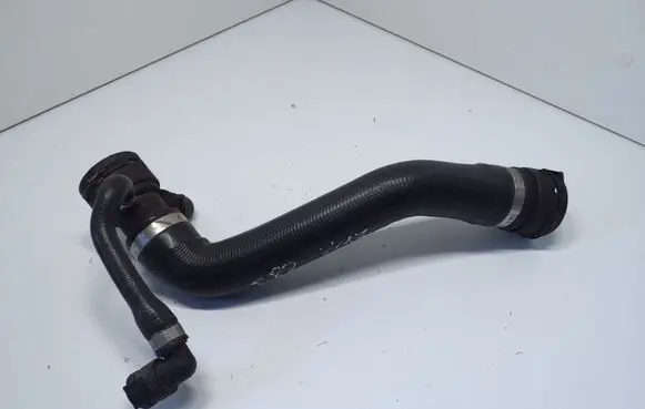 BMW 1 E81 E87 Engine coolant pipe/hose 17127796869