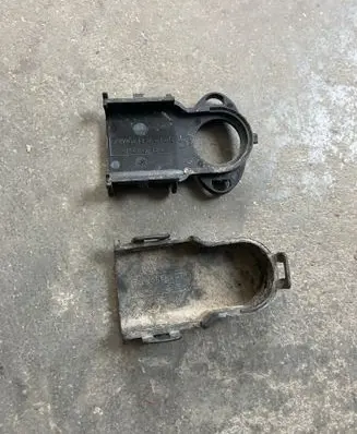BMW X3 E83 Battery box tray cover/lid 8371016