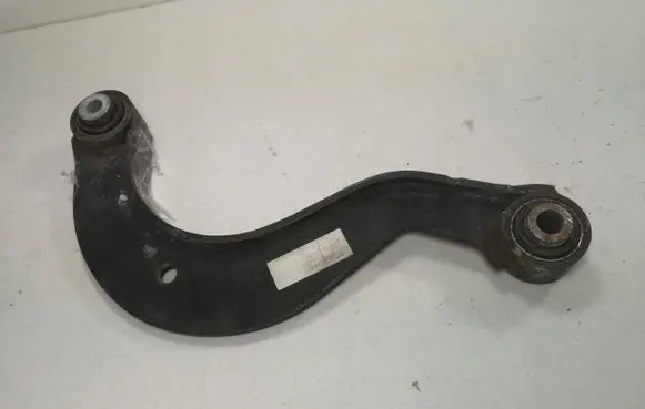 Volkswagen Tiguan Rear control arm