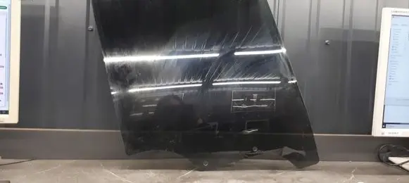 Hyundai Tiburon Rear side window