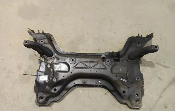 Citroen C4 Grand Picasso Front subframe 