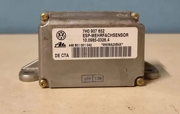 Volkswagen Touareg I ESP acceleration yaw rate sensor 7H0907652
