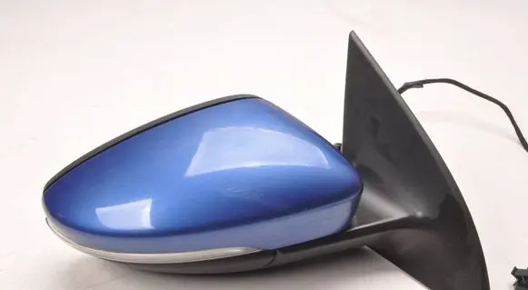 Volkswagen Scirocco Front door electric wing mirror 