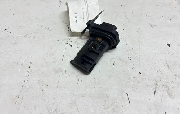 BMW 2 F22 F23 Mass air flow meter 8506408