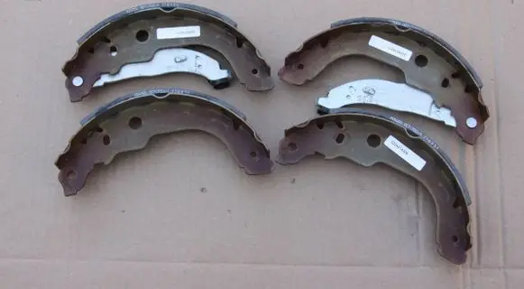 Peugeot 207 Brake pads (rear) 4241N3