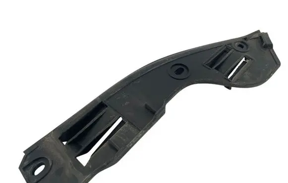 Volkswagen Touareg I Rear bumper mounting bracket 7L6807373B 7L6807373
