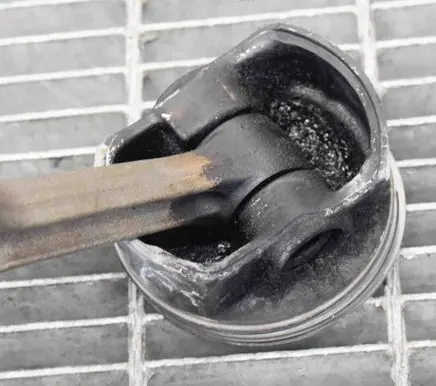 BMW X3 E83 Piston 