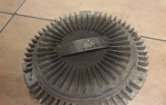 BMW 5 E34 Viscous fan clutch 6530613