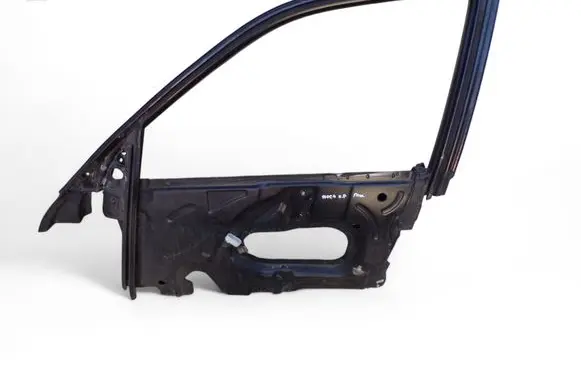 Audi 100 S4 C4 Front door window/glass frame 