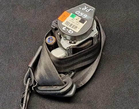 Audi Q7 4L Front seatbelt 4L1857706
