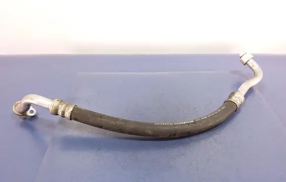Ford Focus C-MAX Air conditioning (A/C) pipe/hose