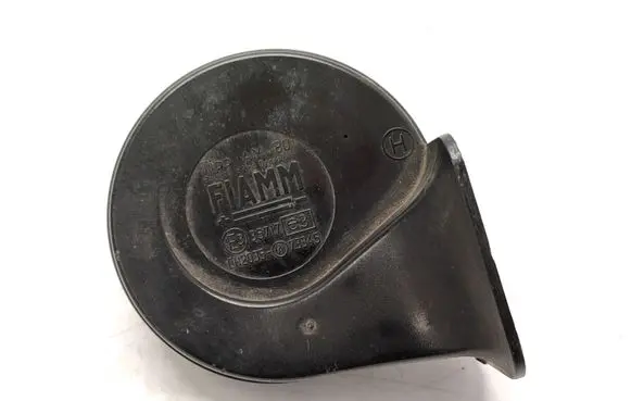 Honda Legend III KA9 Horn signal E335717 CH2035A 73345