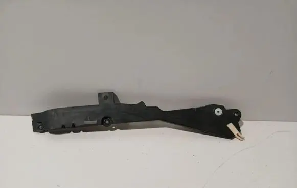 BMW 3 G20 G21 Other engine bay part 6991227