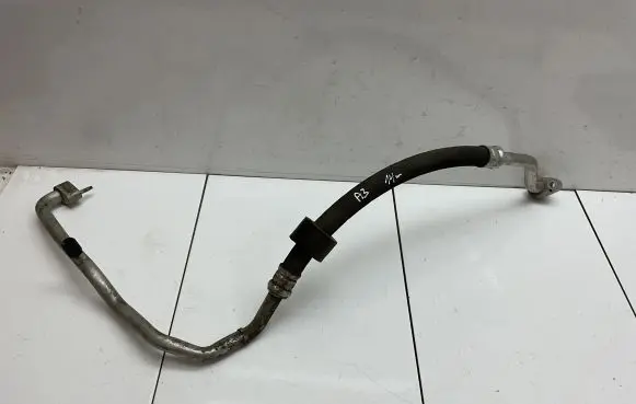 Audi A3 S3 8V Air conditioning (A/C) pipe/hose 5Q0820743G