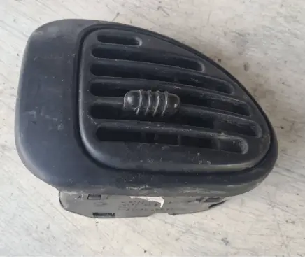 Chrysler Voyager Dash center air vent grill 1205020e