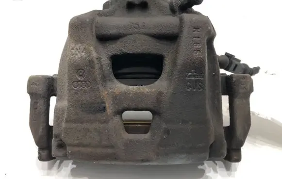 Audi Q3 8U Front brake caliper