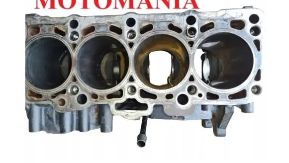 Audi A4 S4 B7 8E 8H Engine block 03G021J 03G103101L